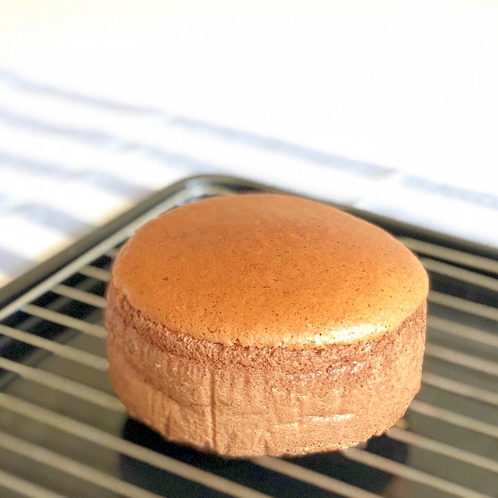 ふんわり しっとり チョコレートスポンジケーキ レシピ 作り方 By まかろん 楽天レシピ ふんわり しっとり チョコレートスポンジケーキ レシピ 作り方 By まかろん 楽天レシピ